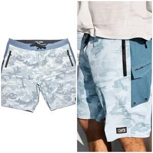 Pelagic | Men | Ocean Master Blue Camo Outdoor Fishing Board Shorts | Size 38